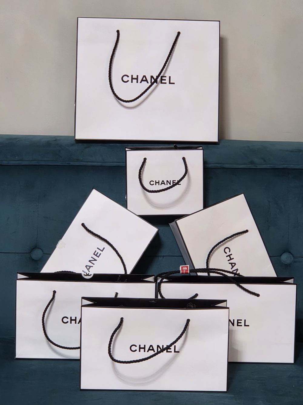 Authentic Chanel White Gift Bag 7-piece Set